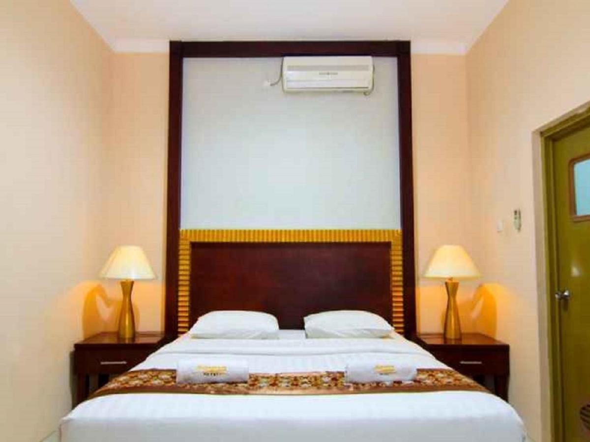 Hotel Signature Mandala Kencana Cianjur Exterior foto