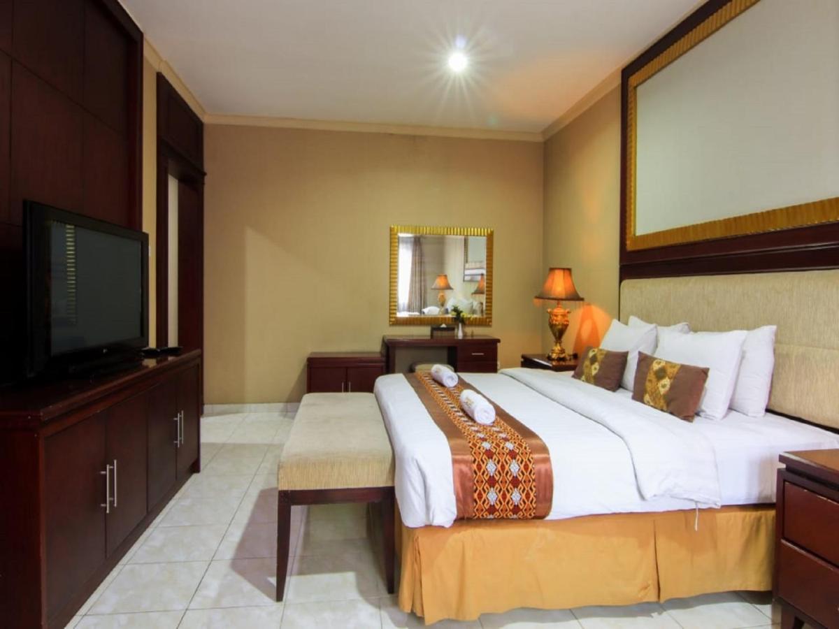 Hotel Signature Mandala Kencana Cianjur Exterior foto