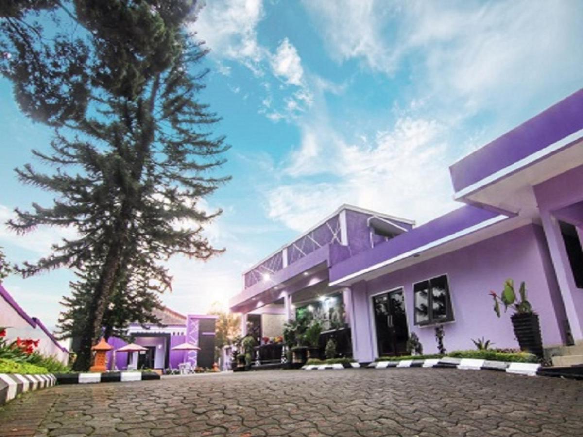 Hotel Signature Mandala Kencana Cianjur Exterior foto