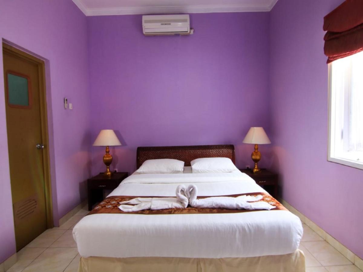 Hotel Signature Mandala Kencana Cianjur Exterior foto