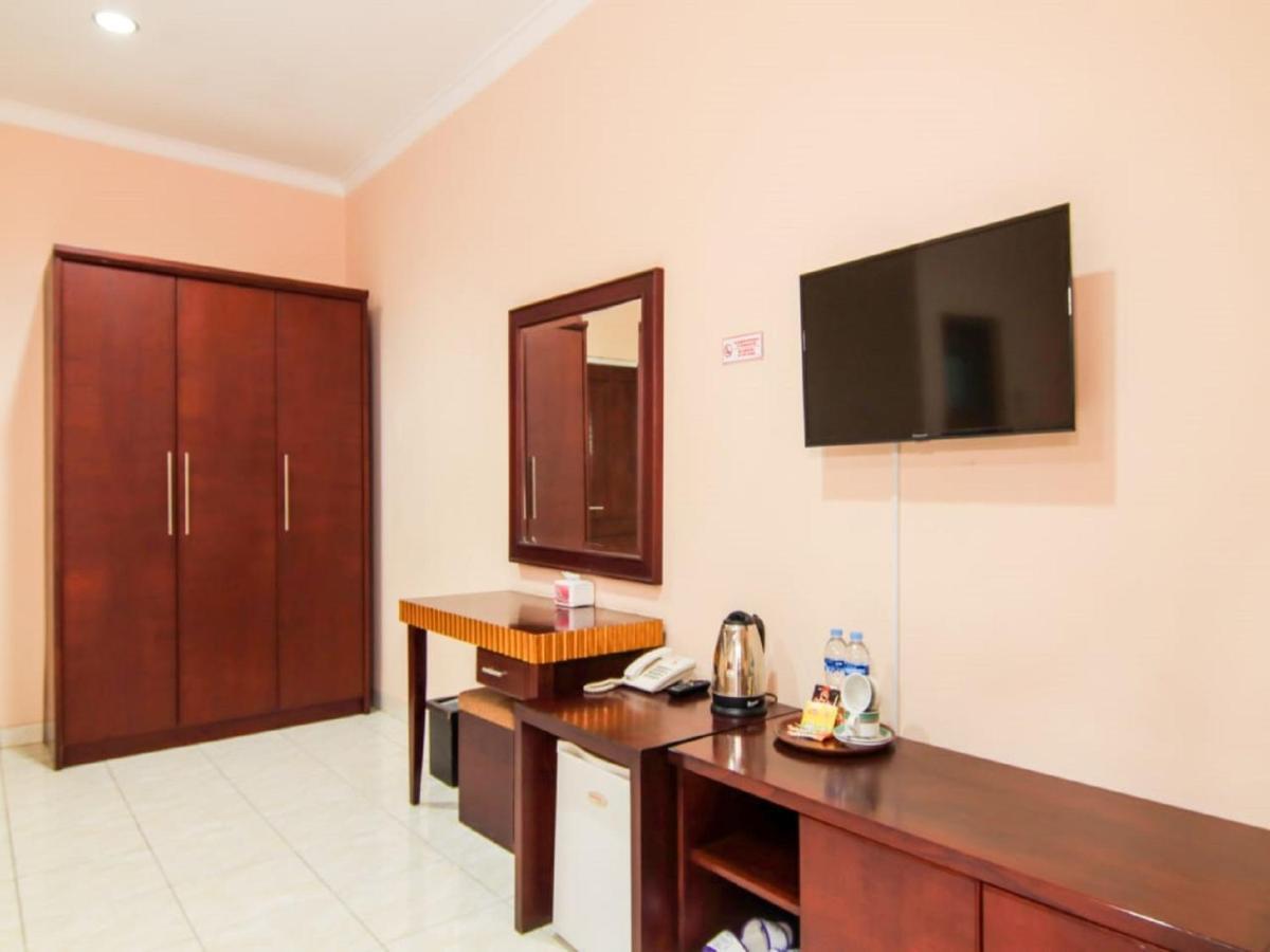 Hotel Signature Mandala Kencana Cianjur Exterior foto