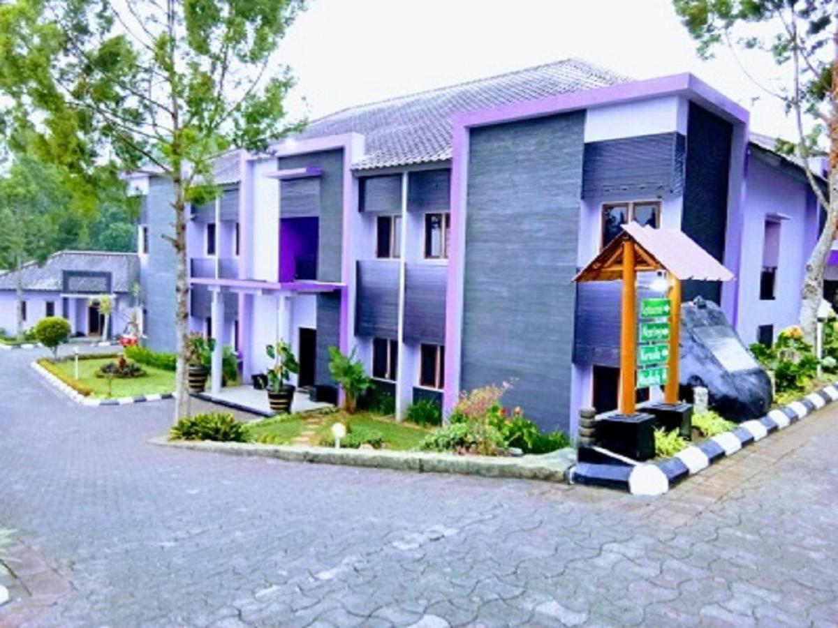 Hotel Signature Mandala Kencana Cianjur Exterior foto