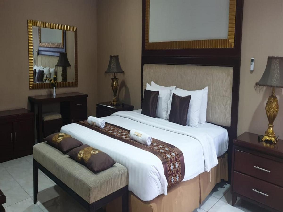Hotel Signature Mandala Kencana Cianjur Exterior foto